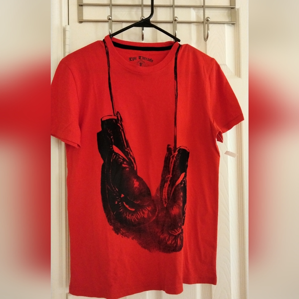 Epic Threads T-Shirt with Boxing Gloves Design